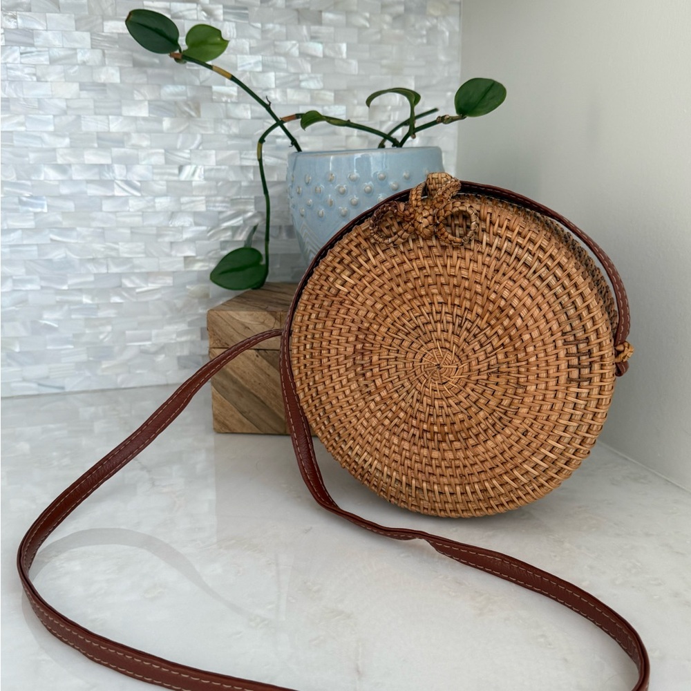 Round Woven Tan Crossbody Bag